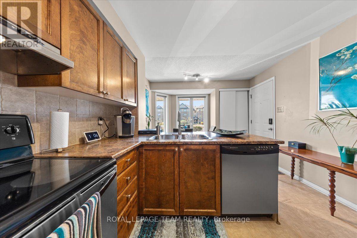 100 Bonfield Private Property Photo 6