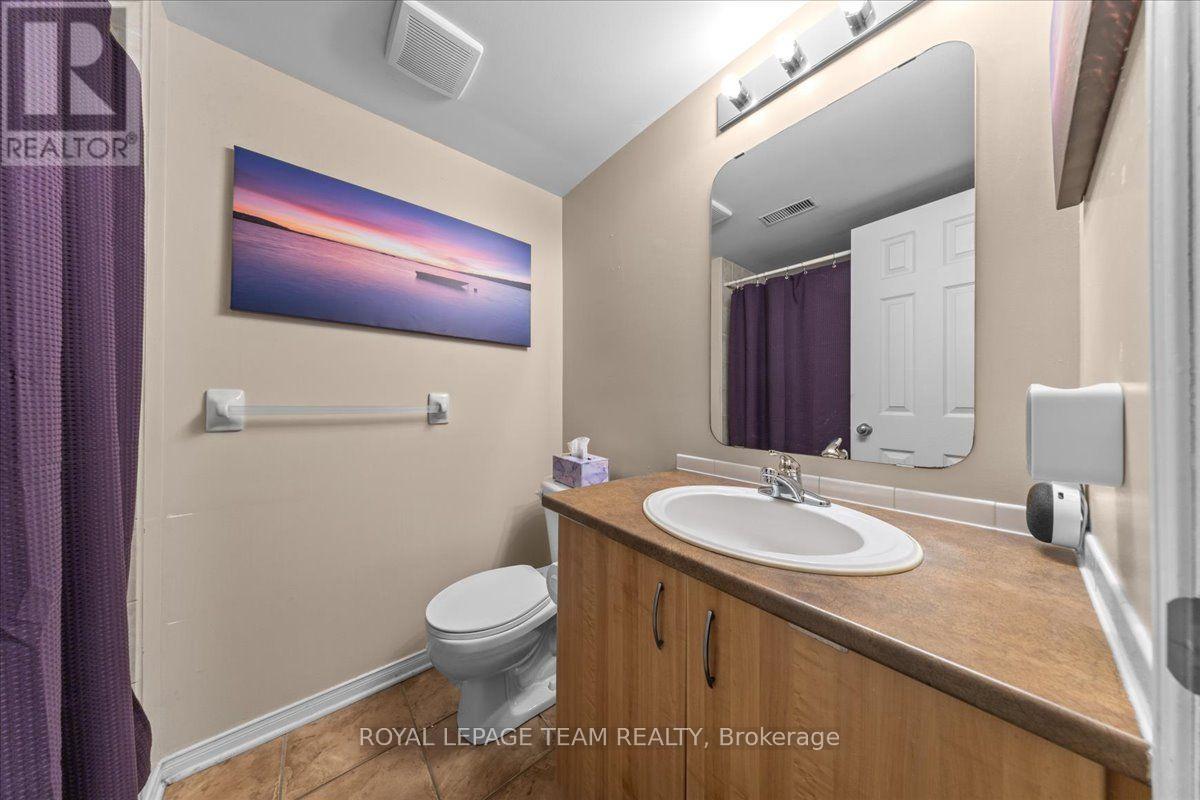 100 Bonfield Private Property Photo 16