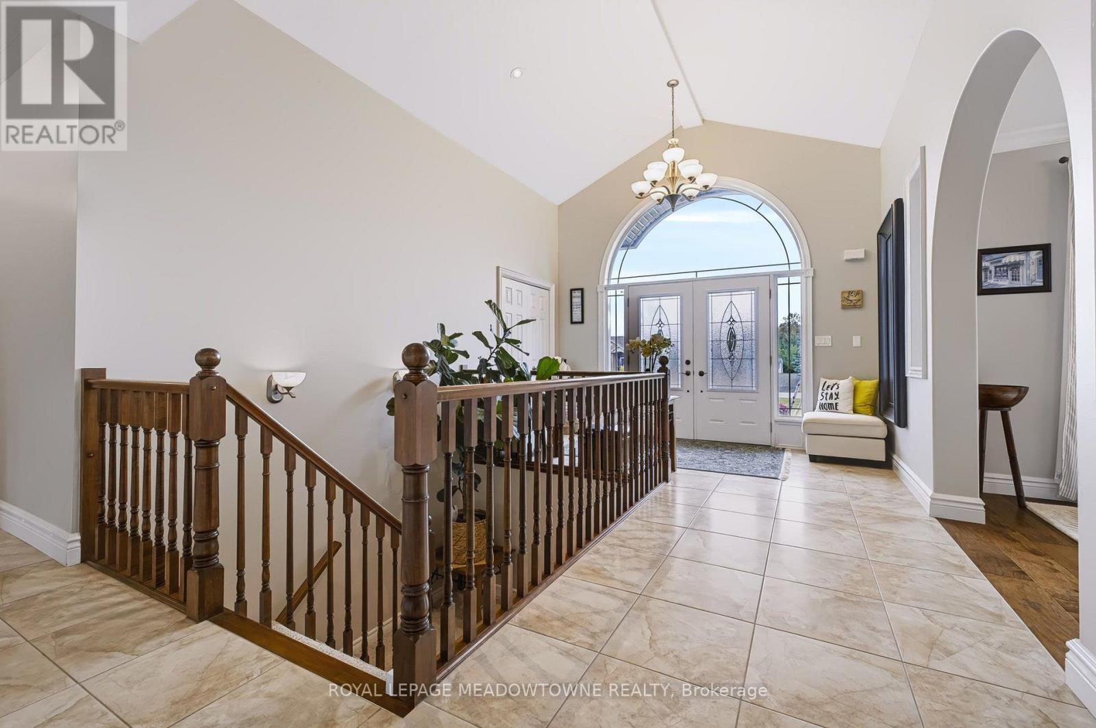 50 Stewart Drive Property Photo 7