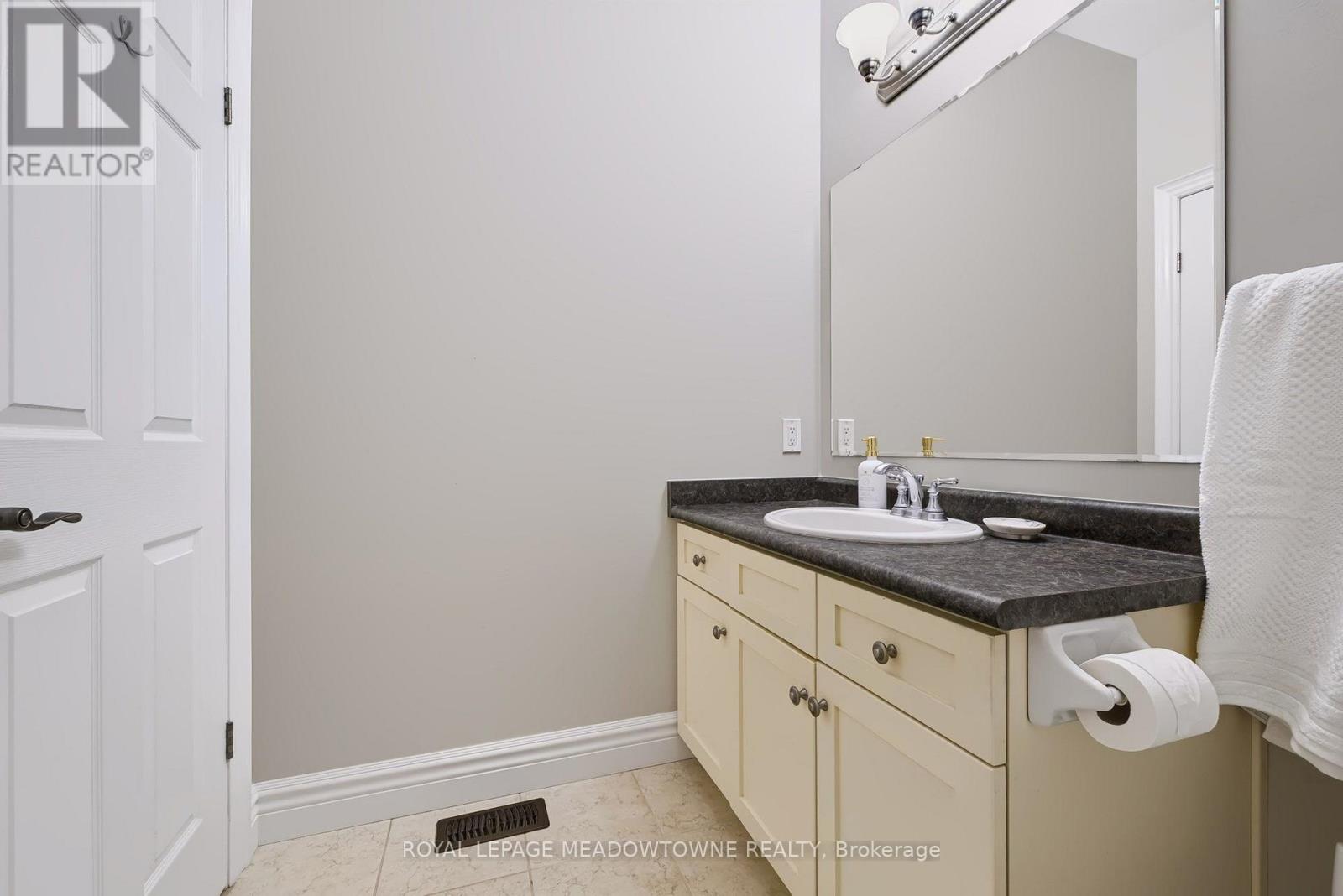 50 Stewart Drive Property Photo 34
