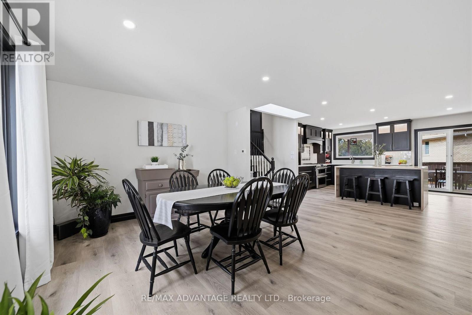 43 Lynngate Grove Property Photo 13