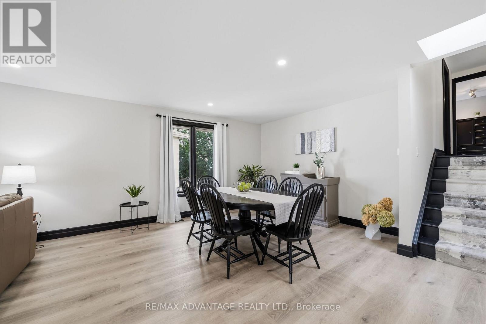 43 Lynngate Grove Property Photo 16