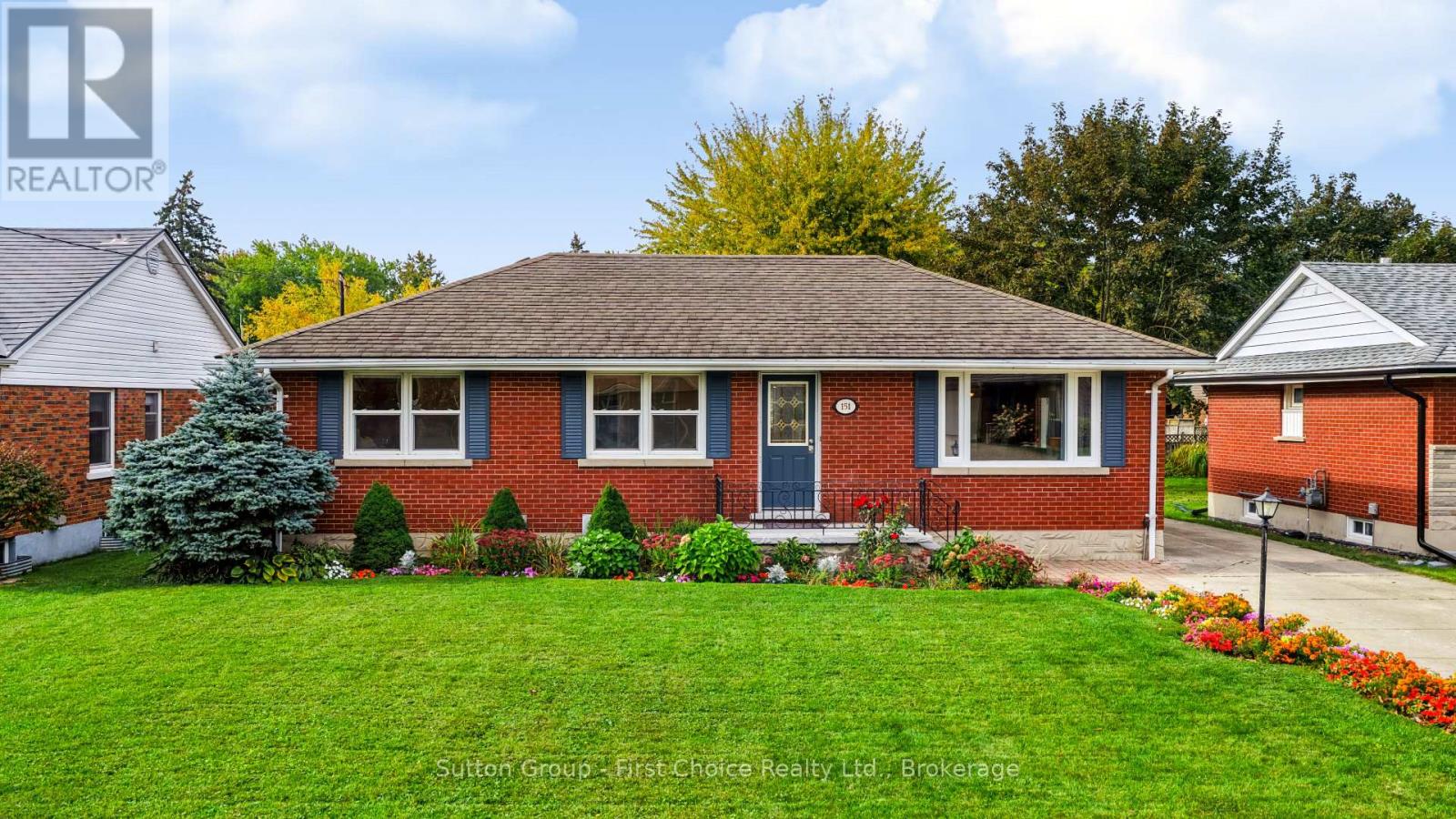 151 Woods Street Property Photo 2