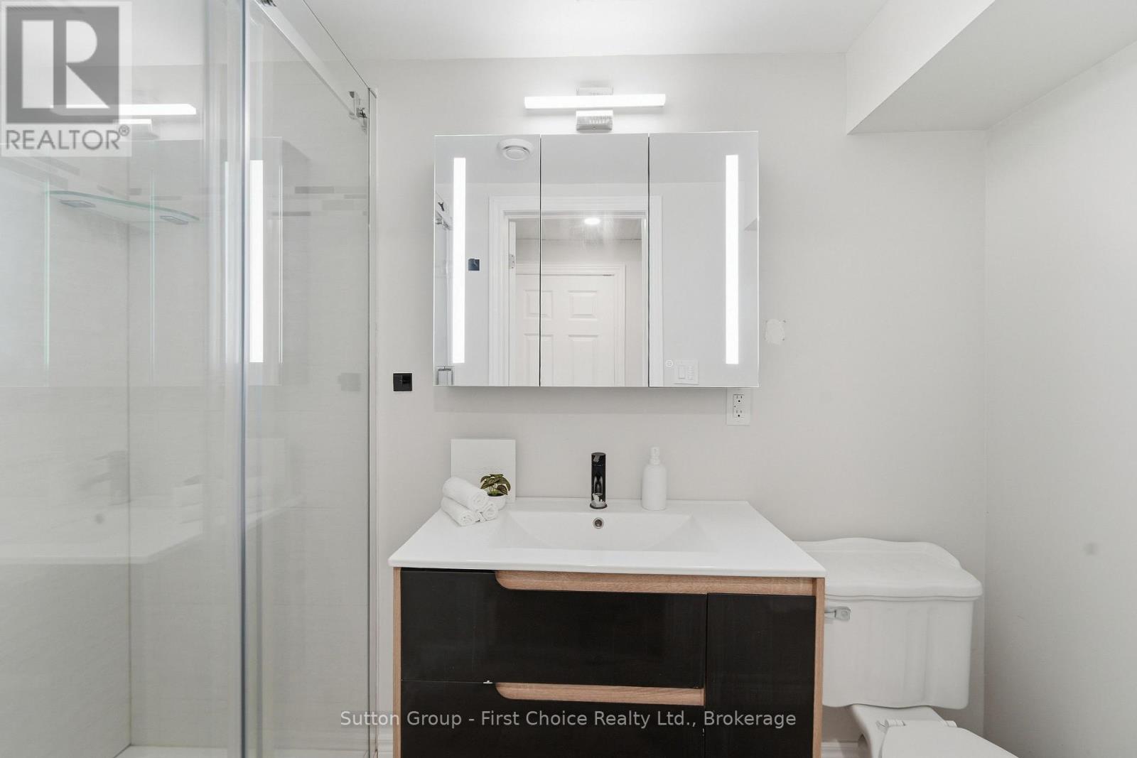 151 Woods Street Property Photo 38
