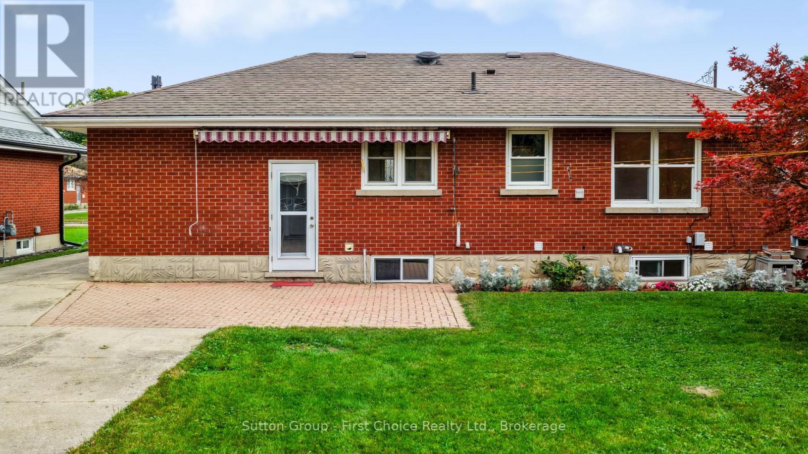 151 Woods Street Property Photo 43