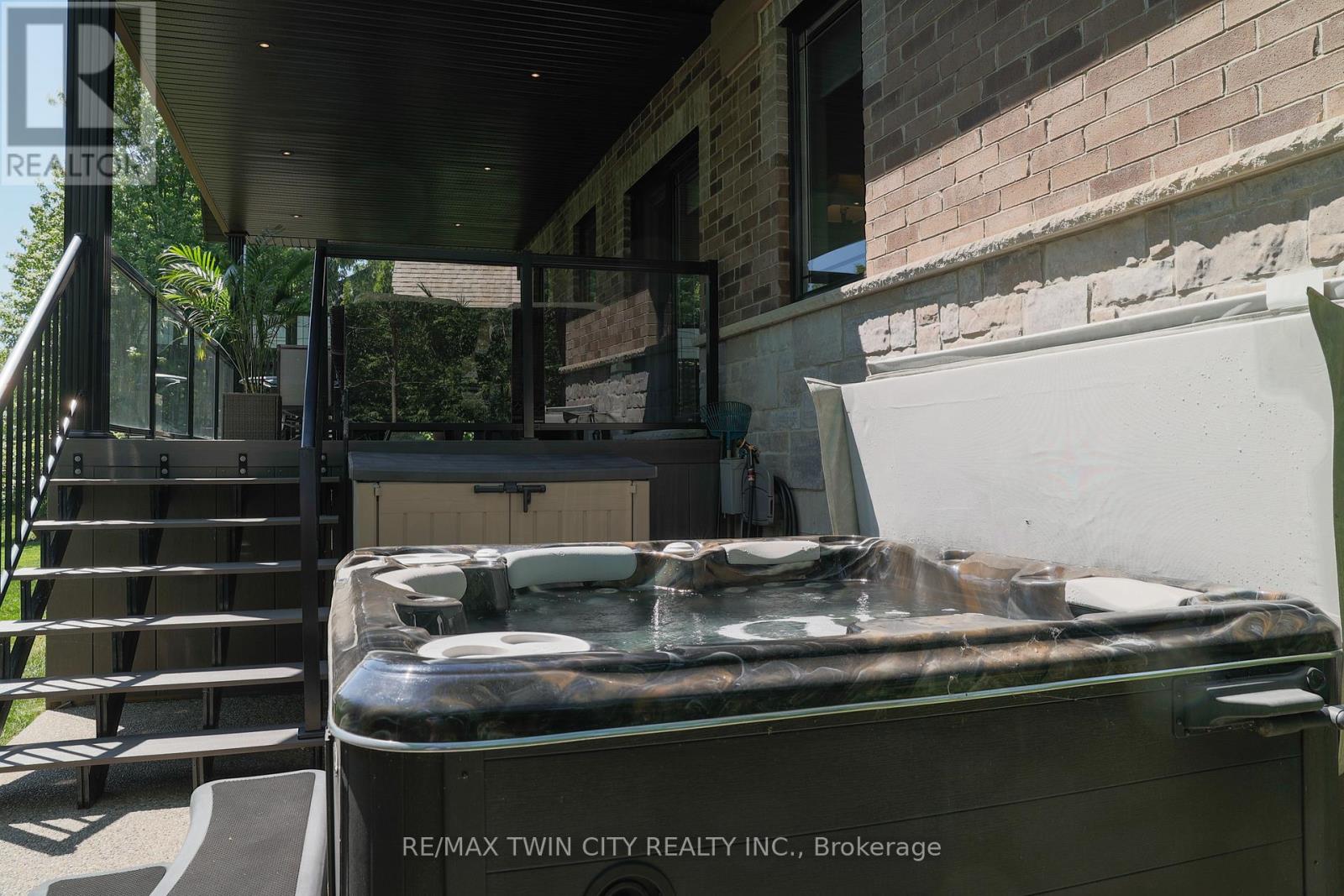 159 St. Michaels Street Property Photo 7