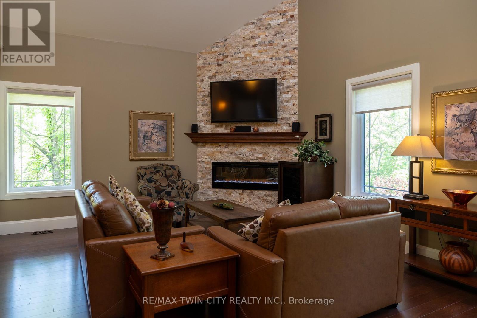 159 St. Michaels Street Property Photo 11