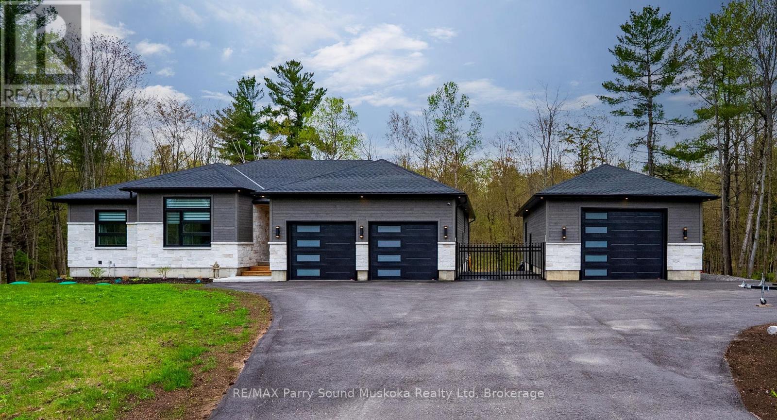 270 Nobel Road Property Photo 1