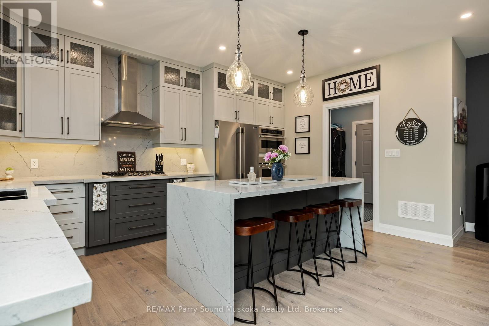 270 Nobel Road Property Photo 14