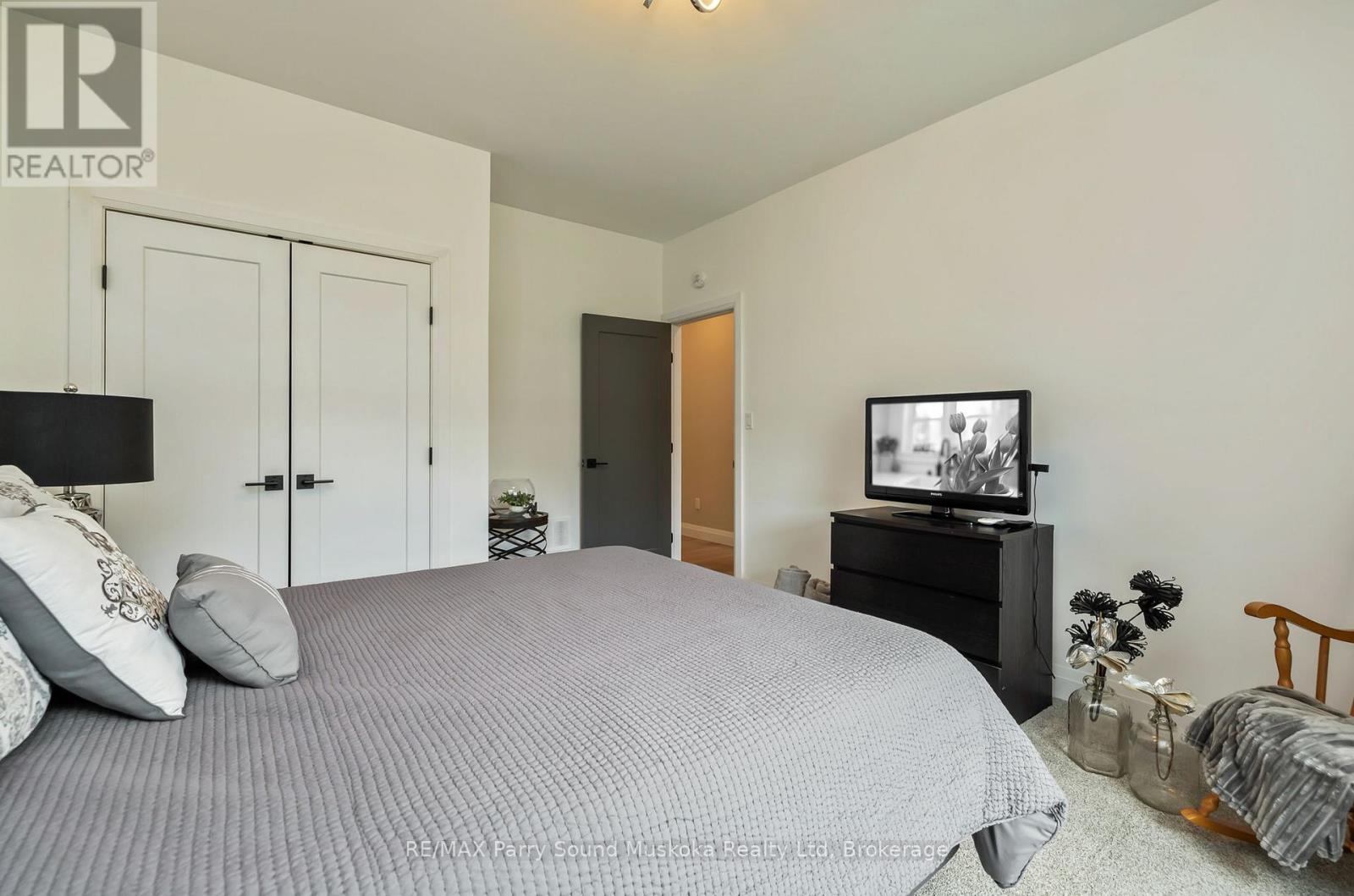 270 Nobel Road Property Photo 22