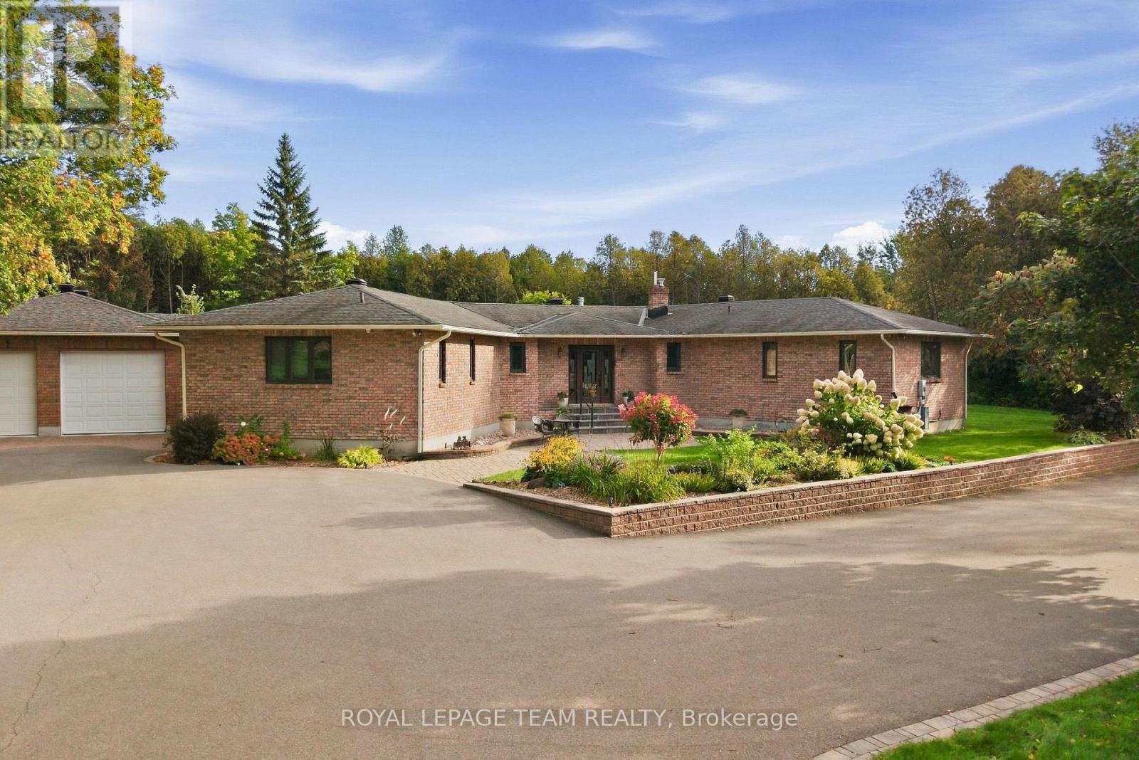 6100 Gough Road Property Photo 1
