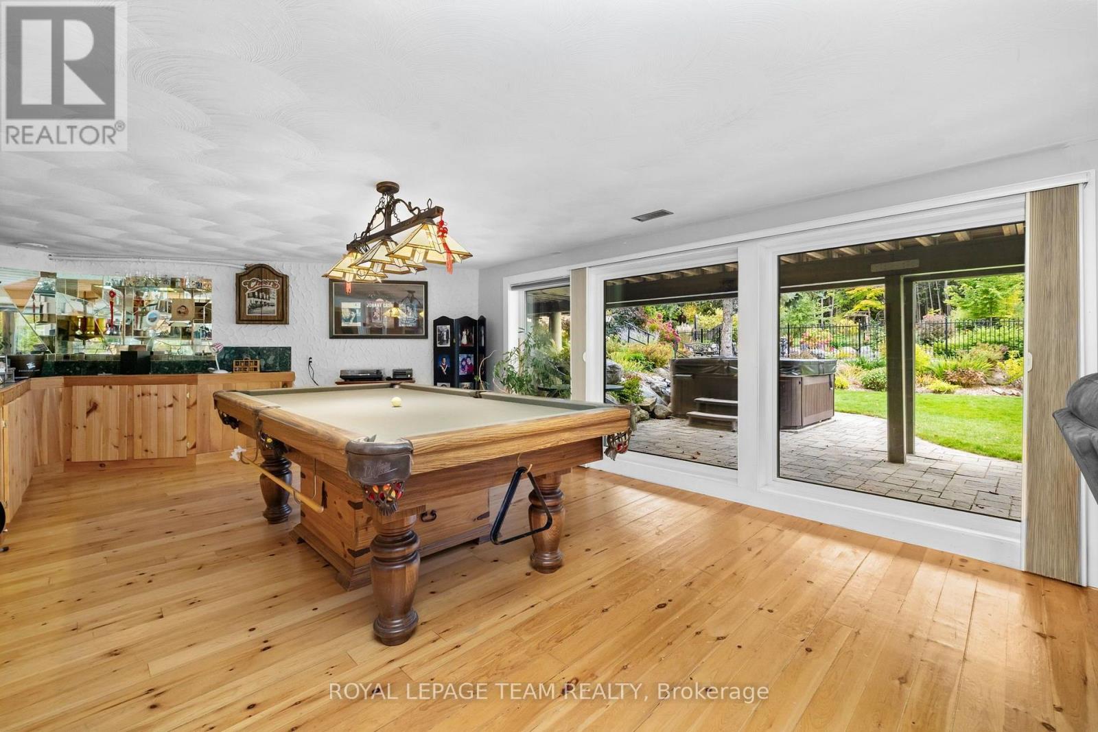 6100 Gough Road Property Photo 21