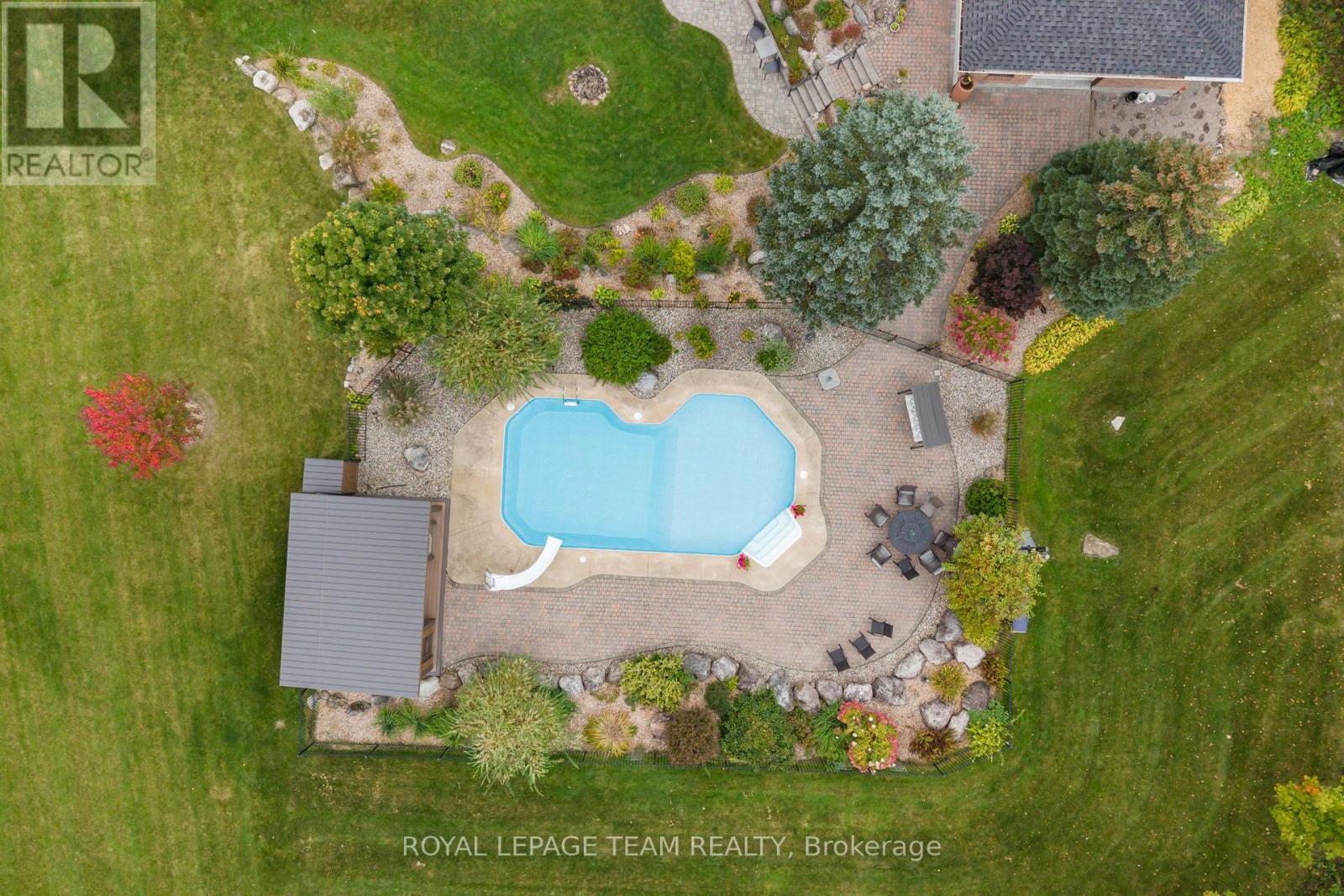 6100 Gough Road Property Photo 36