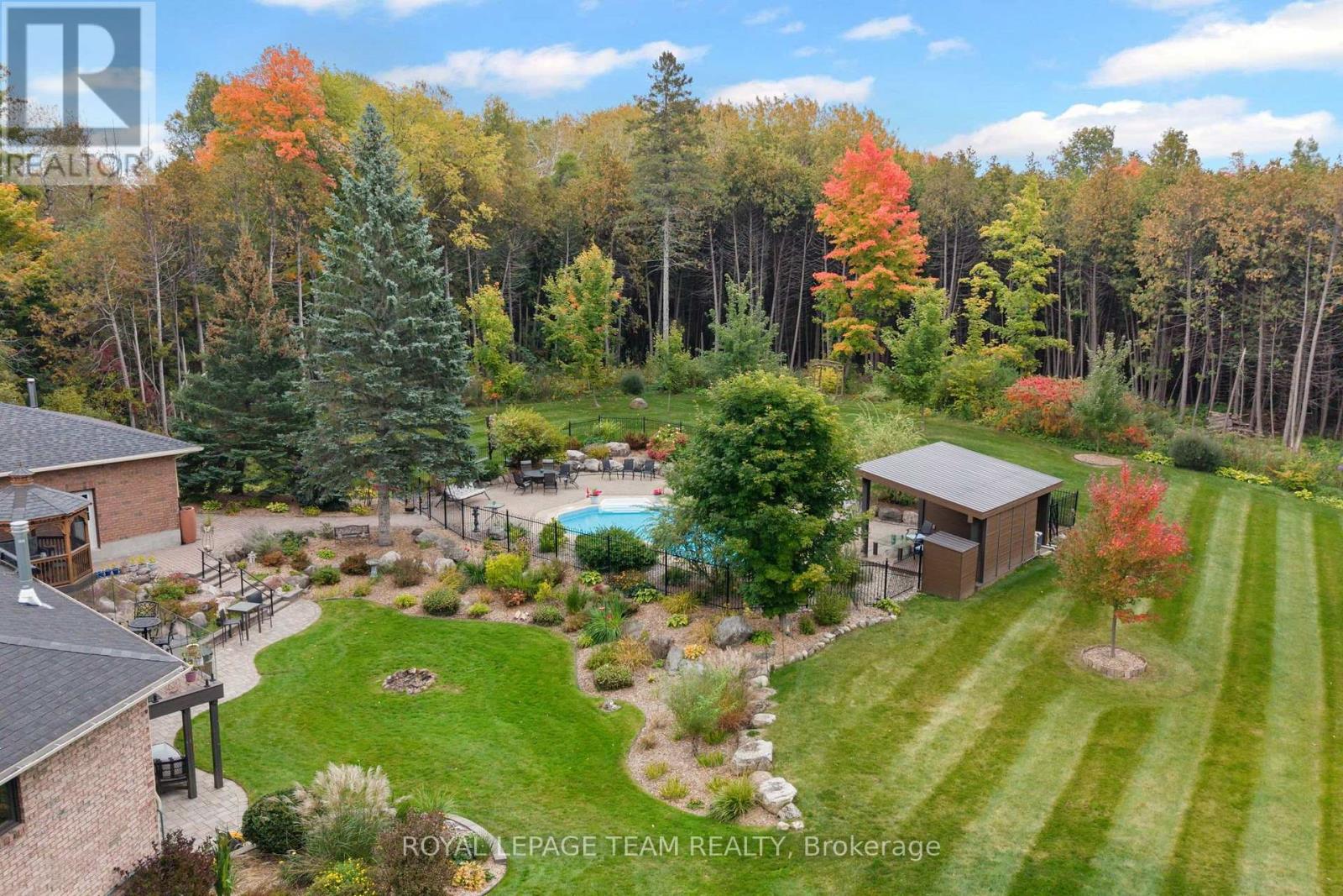 6100 Gough Road Property Photo 37