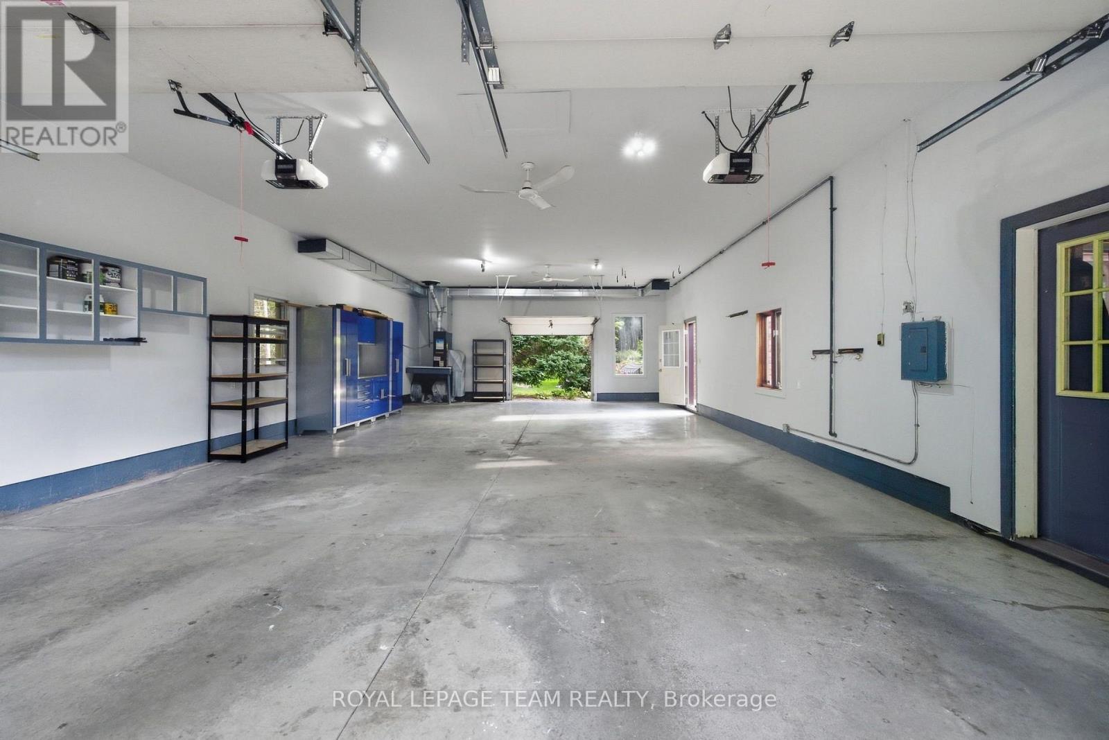 6100 Gough Road Property Photo 45