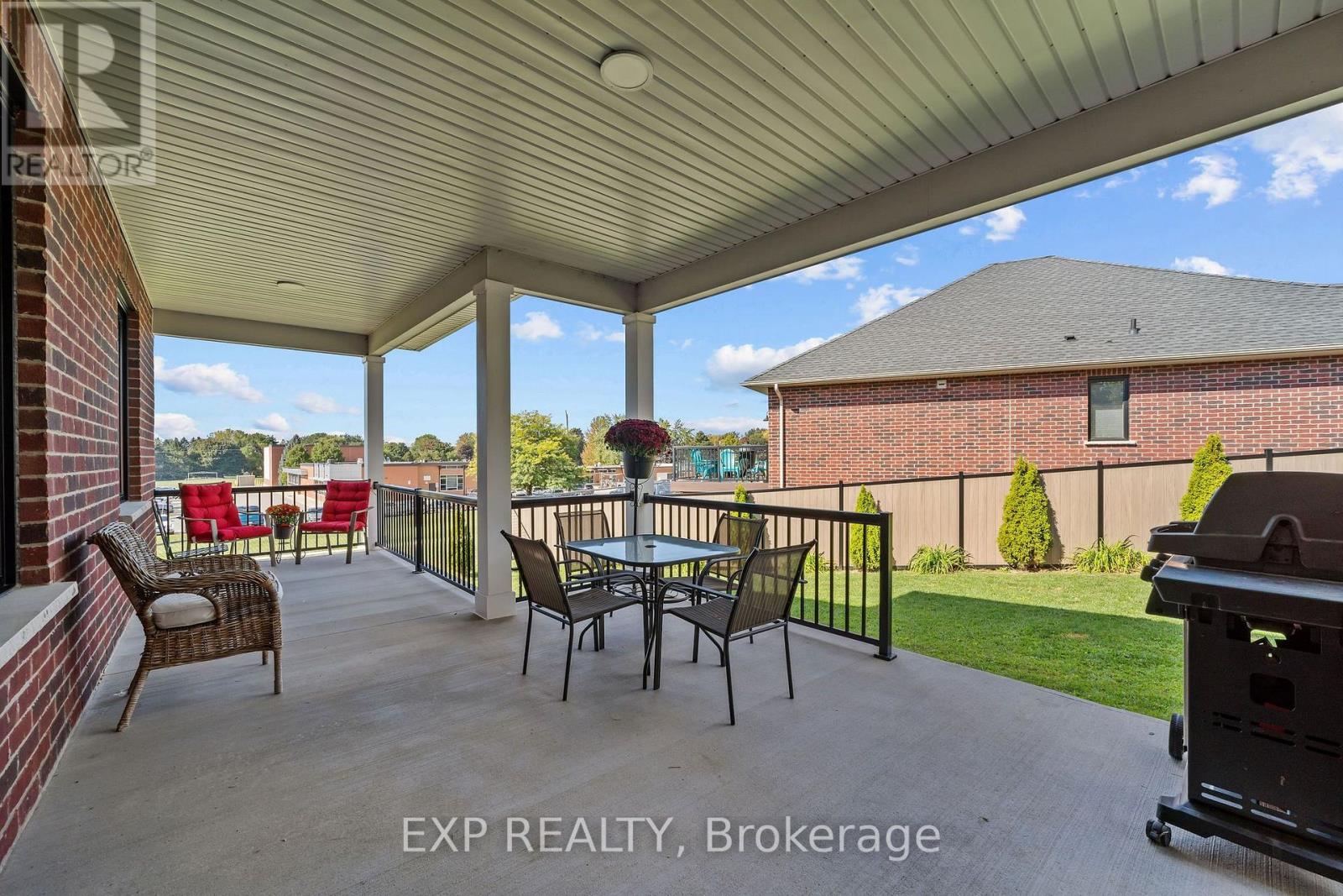 1 - 10038 Oxbow Drive Property Photo 27