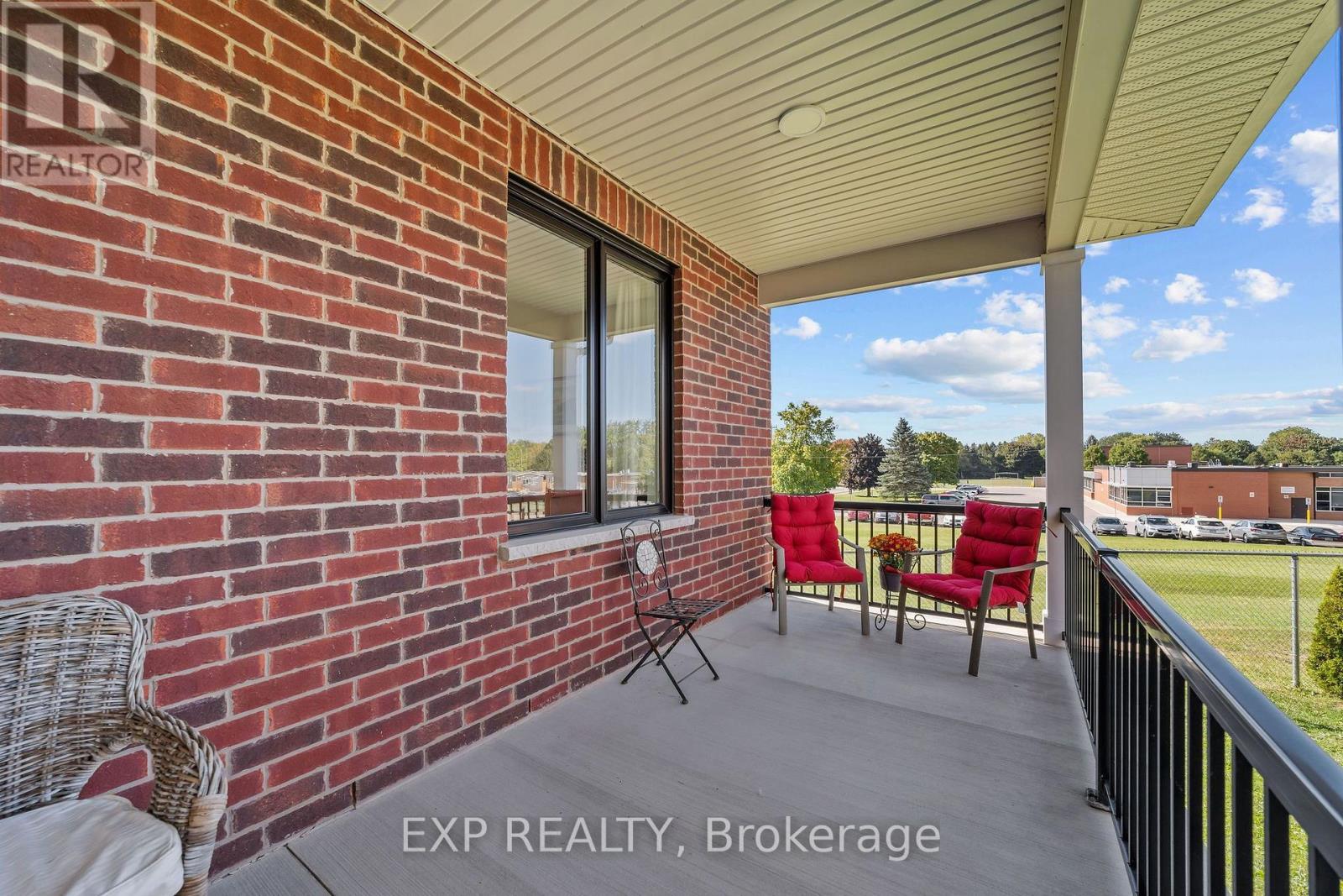 1 - 10038 Oxbow Drive Property Photo 28