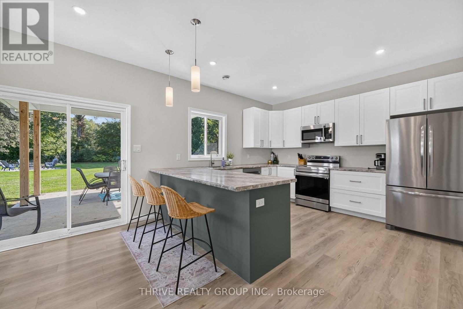 6 Addison Street Property Photo 9