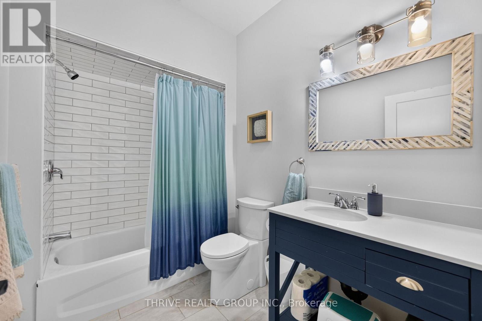 6 Addison Street Property Photo 15
