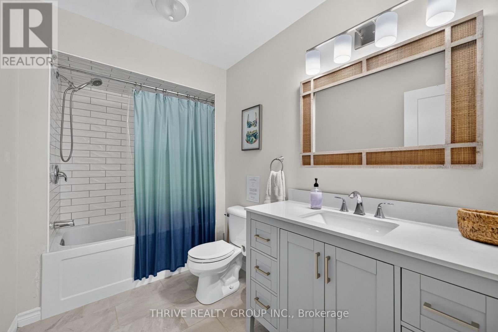 6 Addison Street Property Photo 20