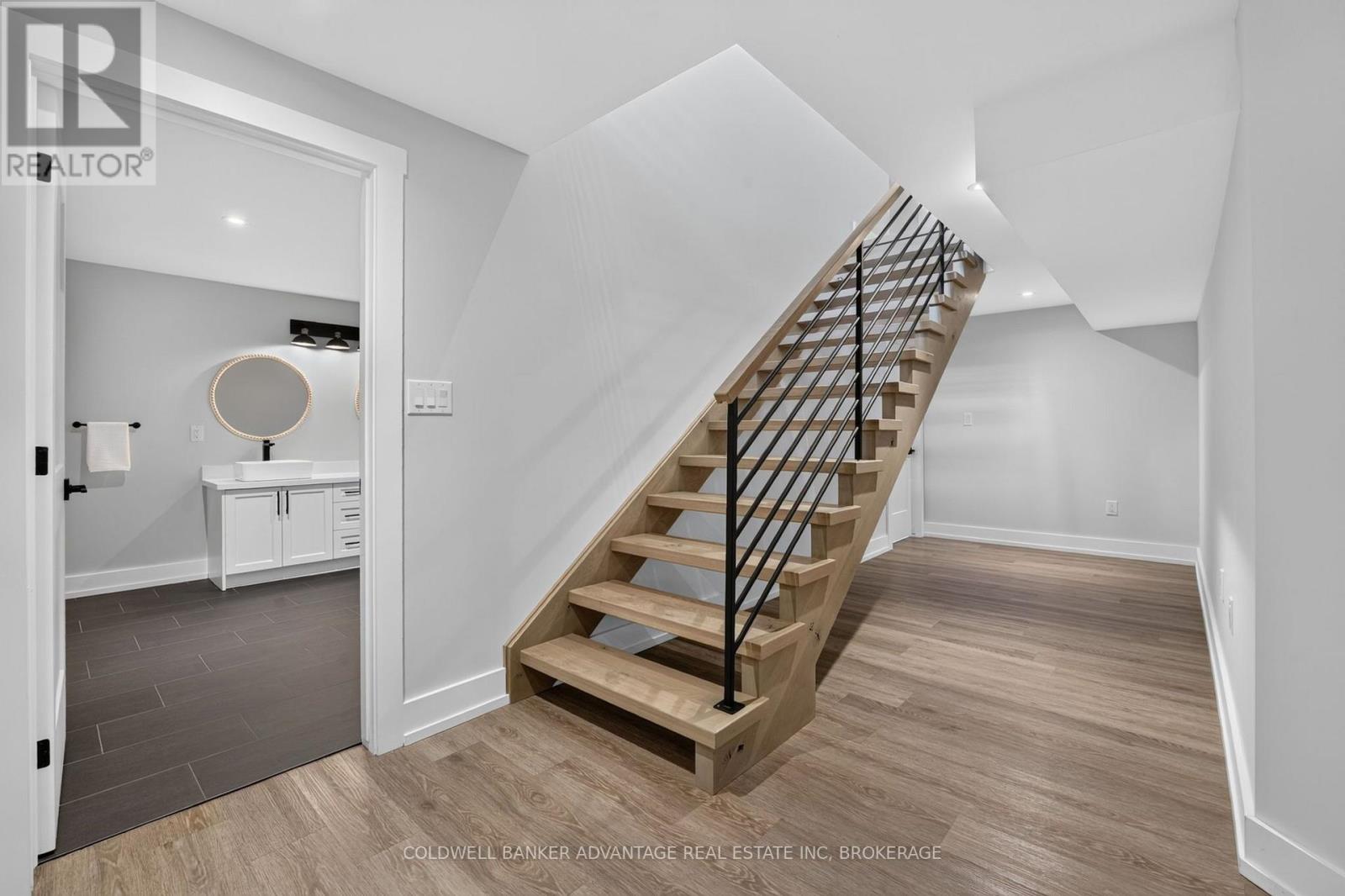 162 Viger Drive Property Photo 30
