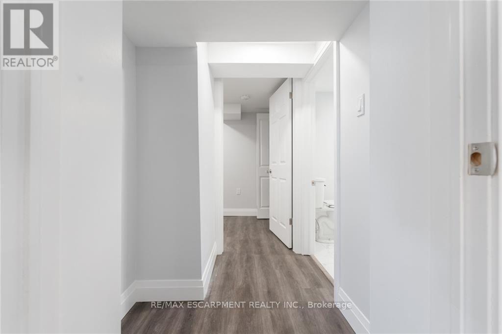 58 Sandalwood Avenue Property Photo 32