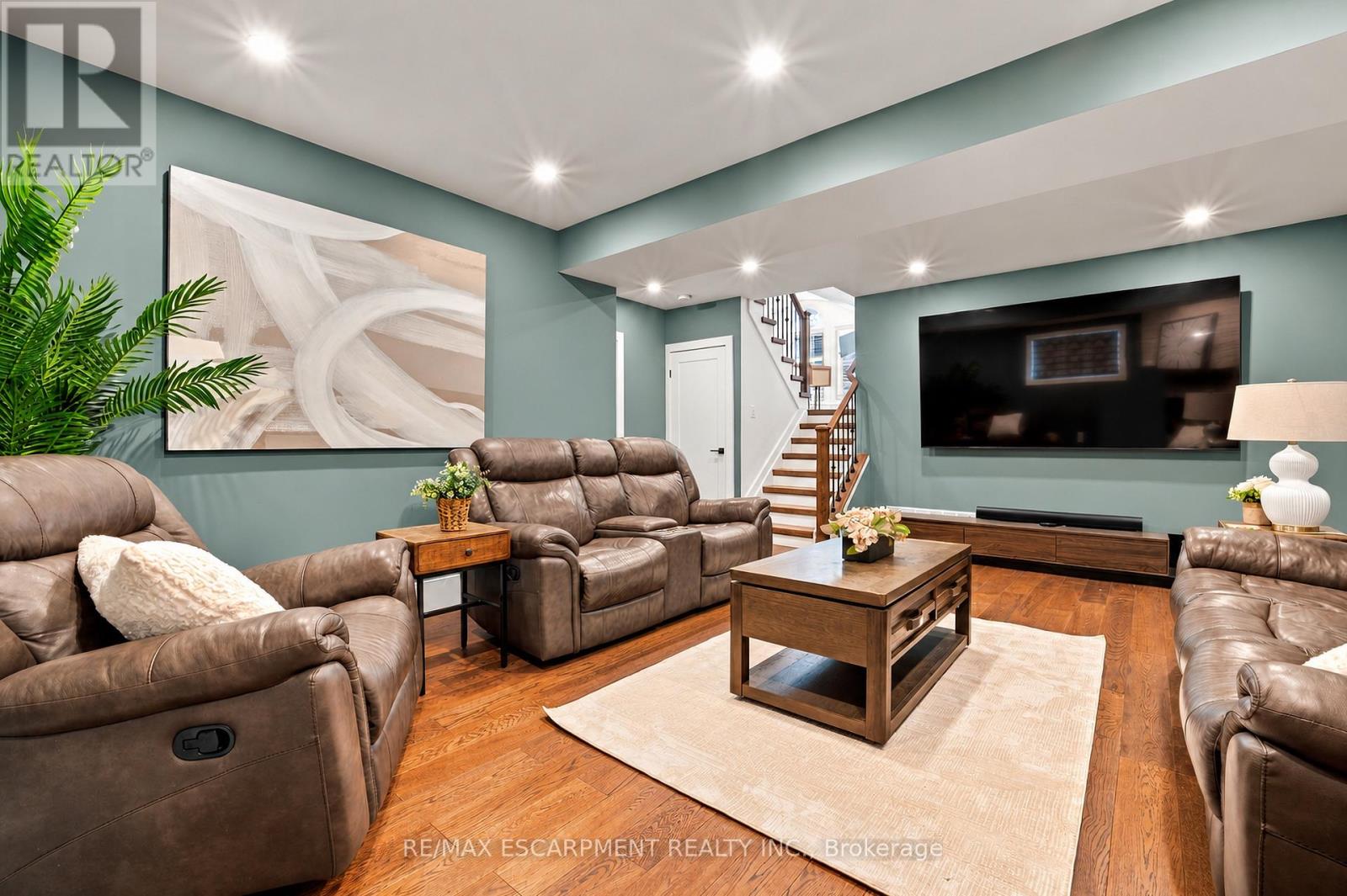 776 Acadia Drive Property Photo 17