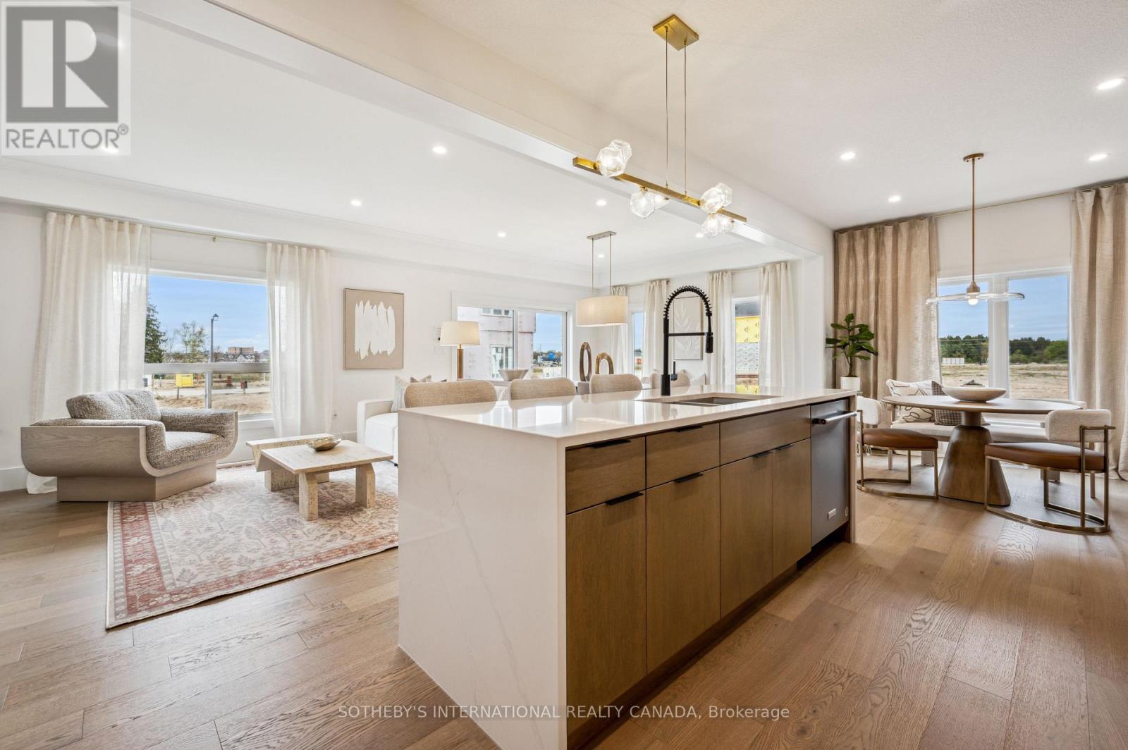 612 Anton Crescent Property Photo 10