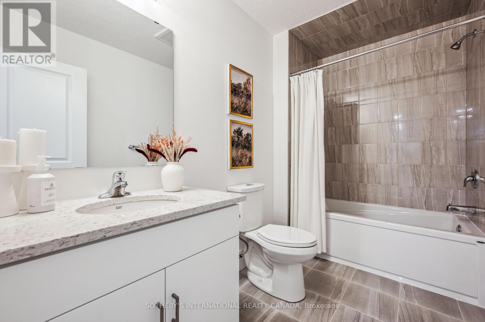 612 Anton Crescent Property Photo 26