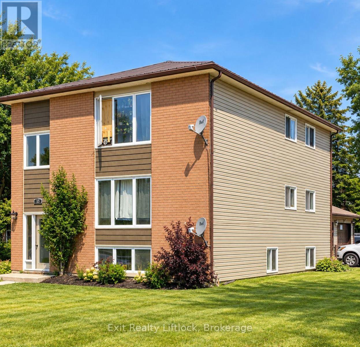 18 Helen Street Property Photo 1