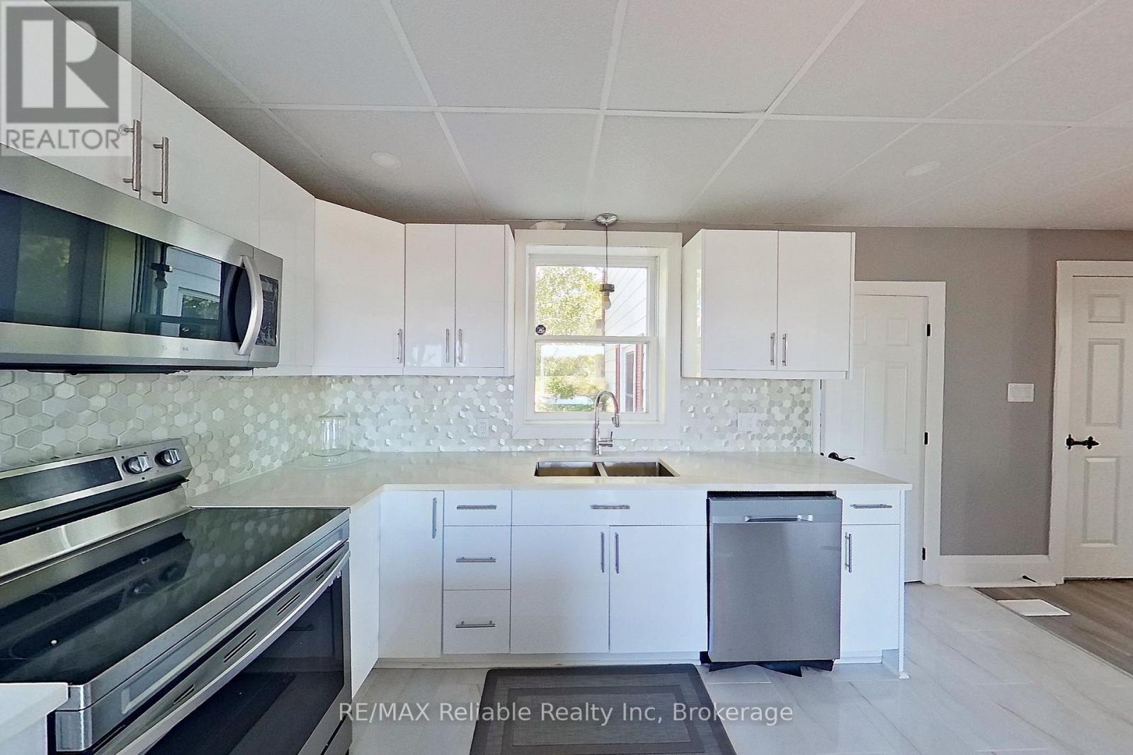 79888 Bluewater Highway Property Photo 27