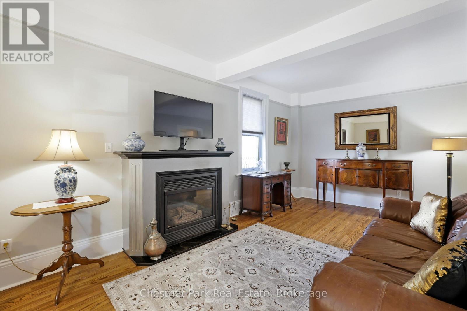 755 4th Avenue E Property Photo 6