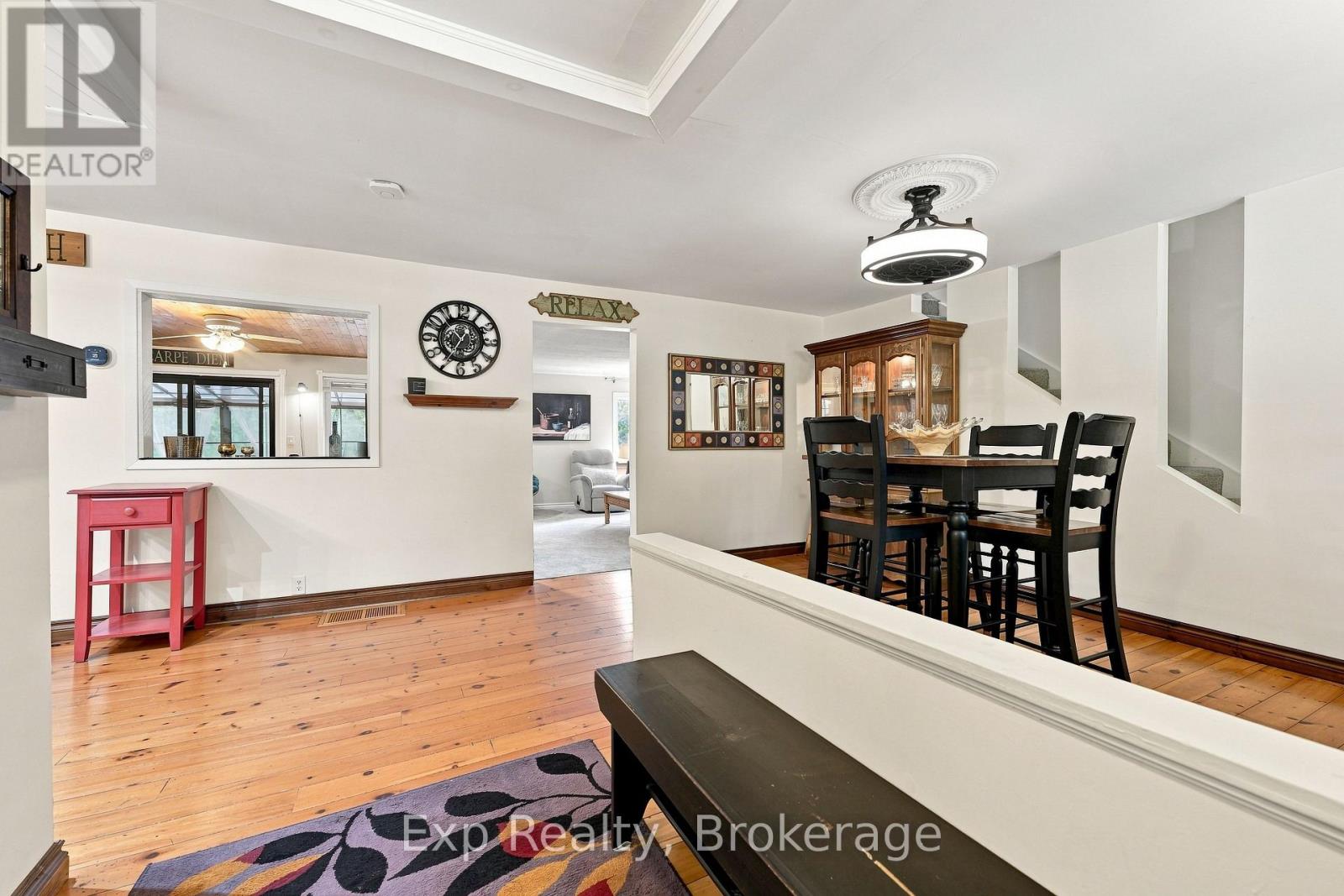 587 Scuttlehole Road Property Photo 4