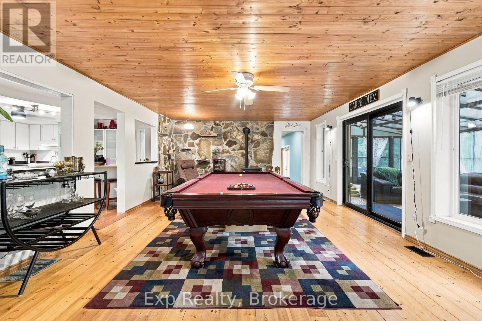587 Scuttlehole Road Property Photo 14
