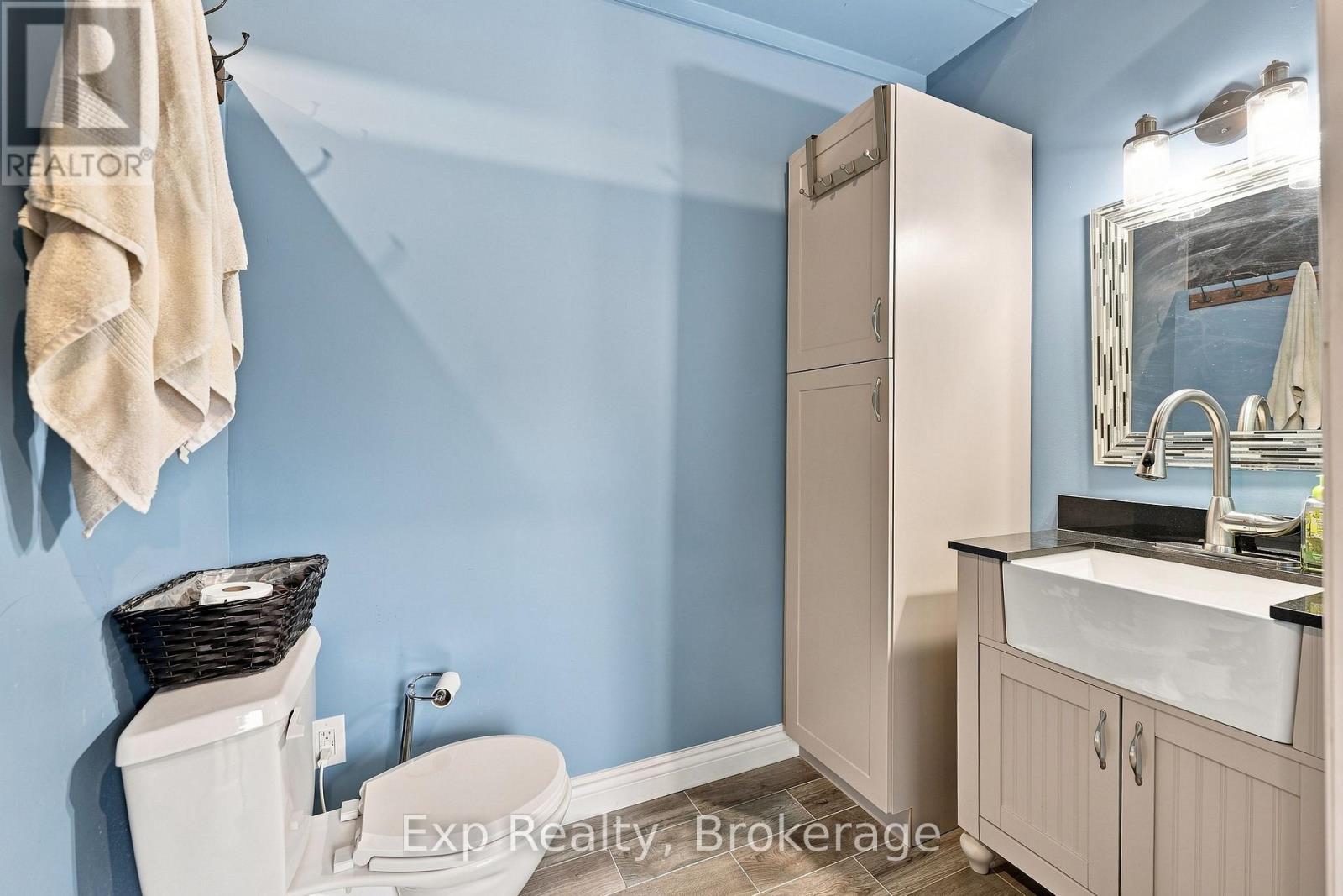 587 Scuttlehole Road Property Photo 17