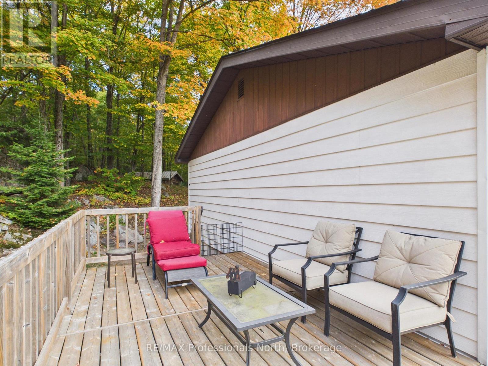 4226 Aspdin Road Property Photo 29