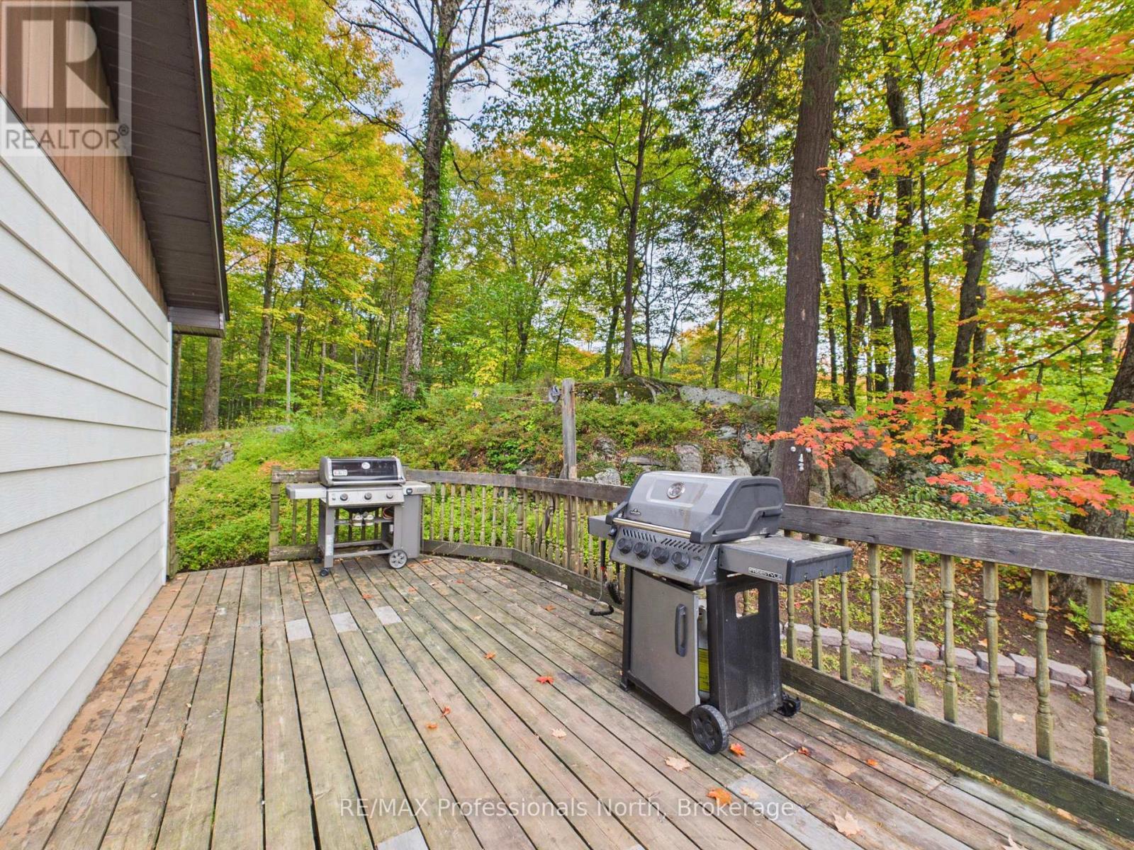 4226 Aspdin Road Property Photo 32