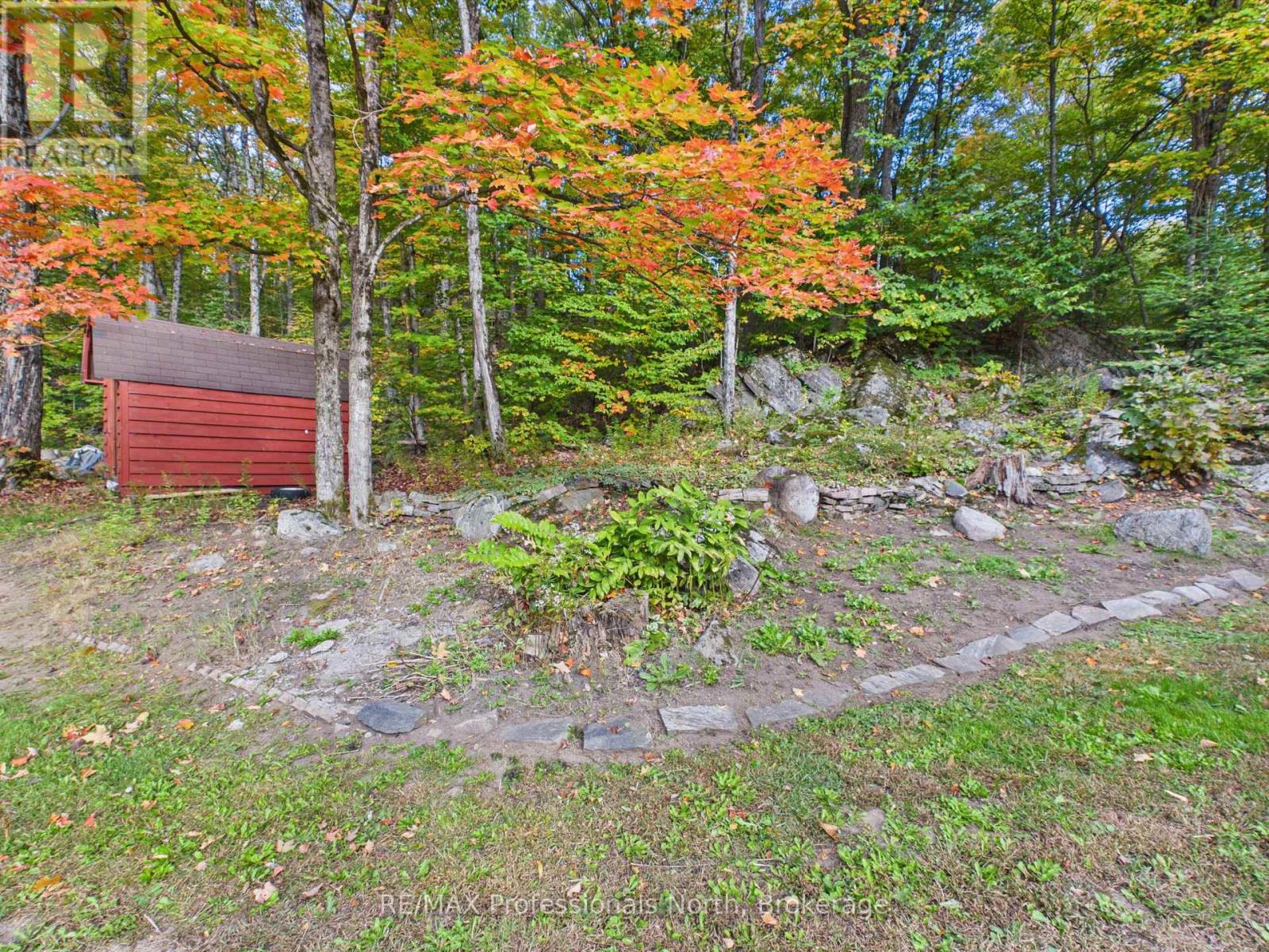 4226 Aspdin Road Property Photo 39