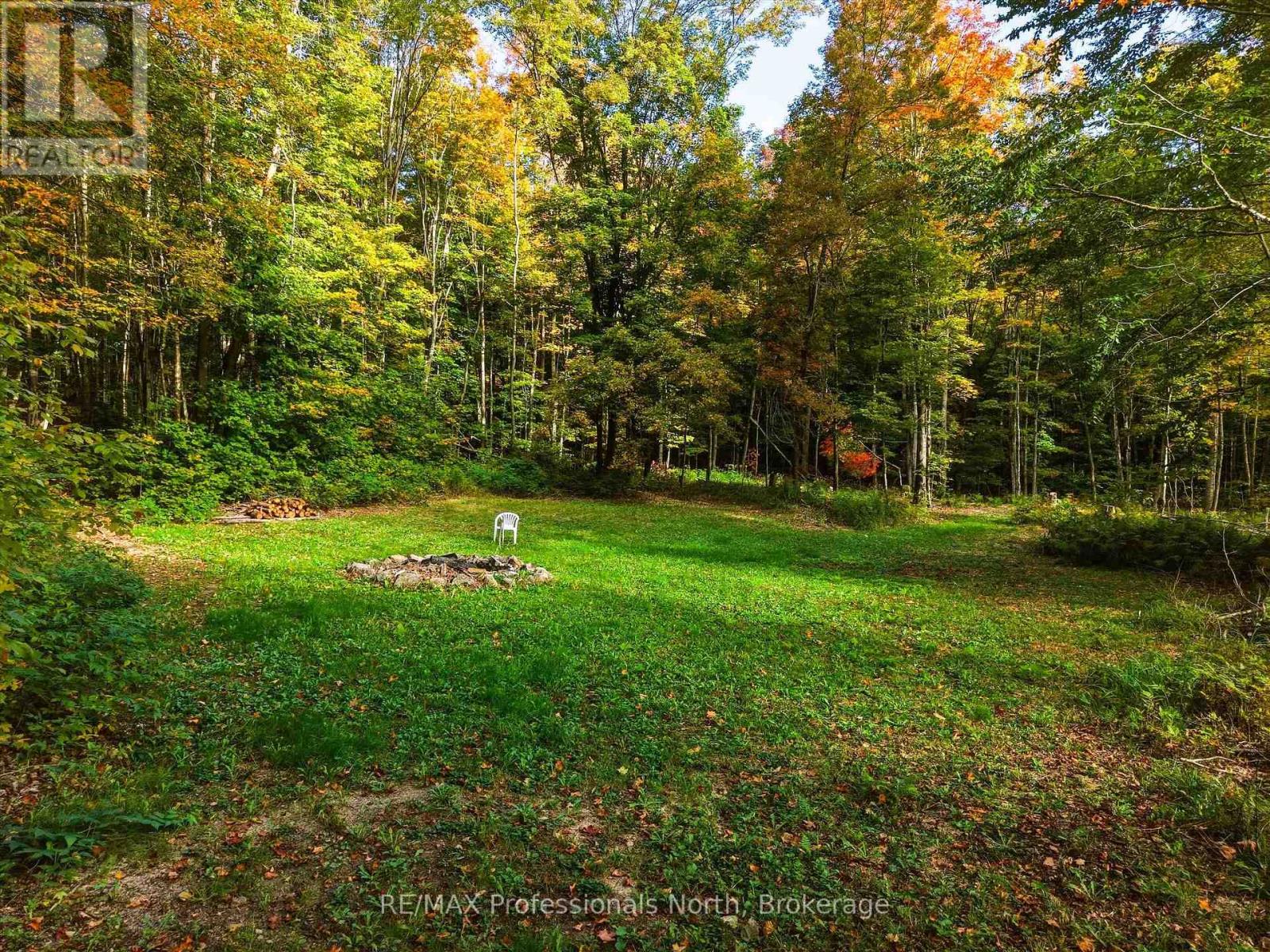 4226 Aspdin Road Property Photo 44