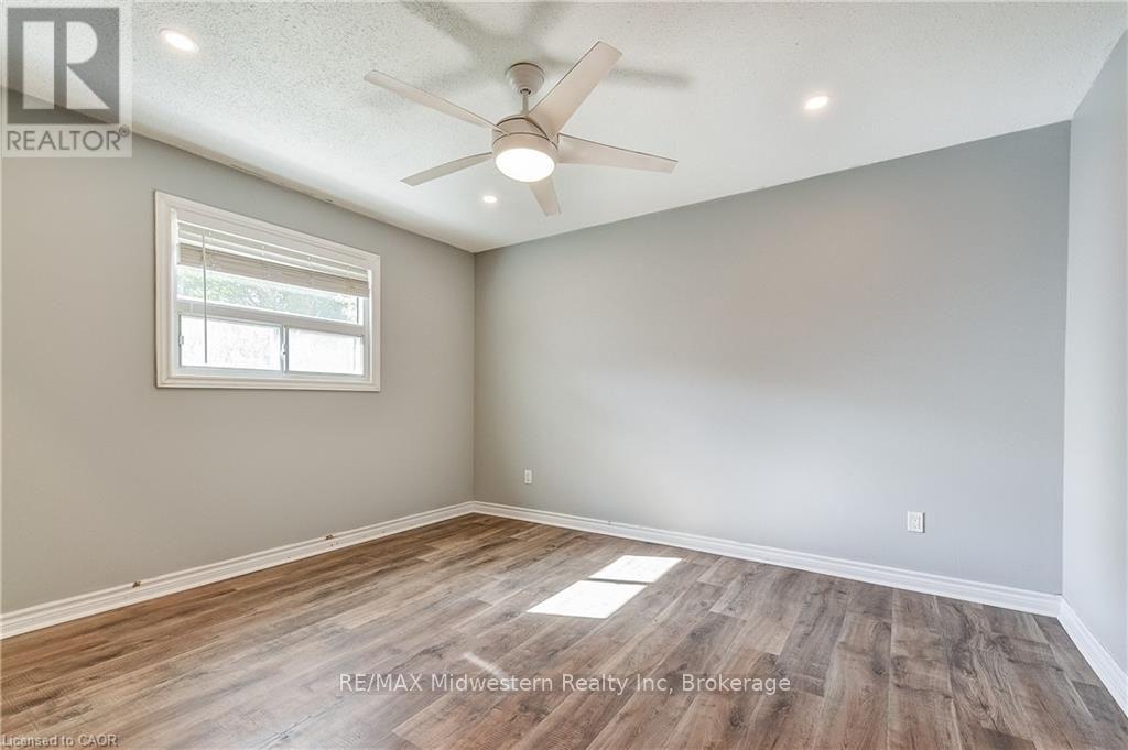 480 Cavan Street Property Photo 36