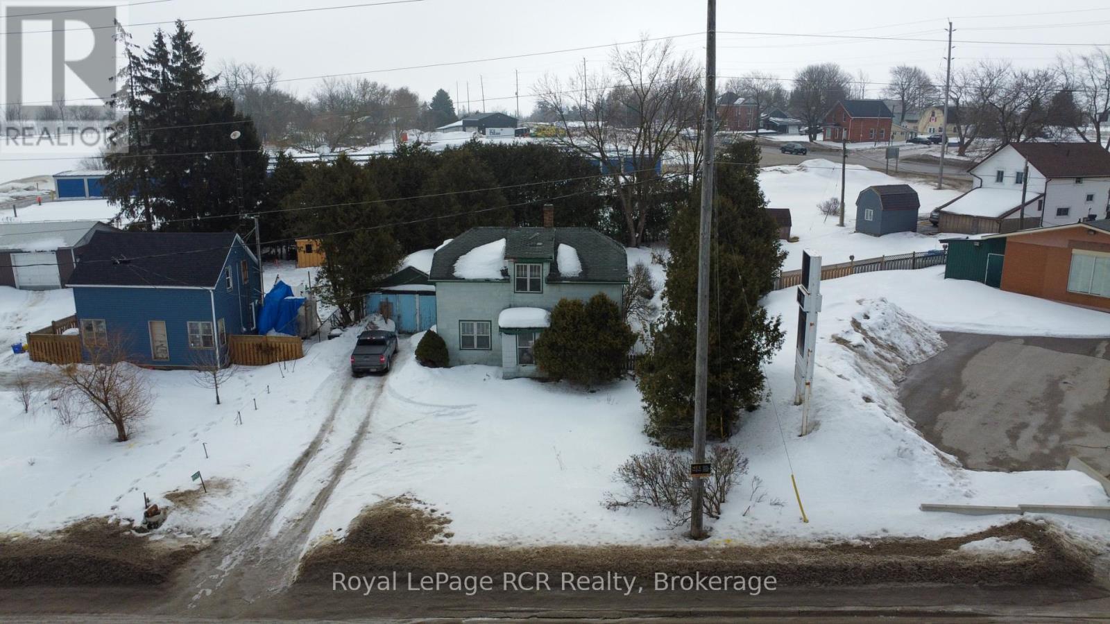 8005 Wellington County Rd 109 Road Property Photo 1