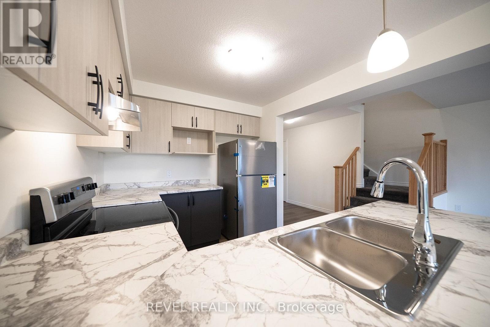 115 Mattingley Street Property Photo 8