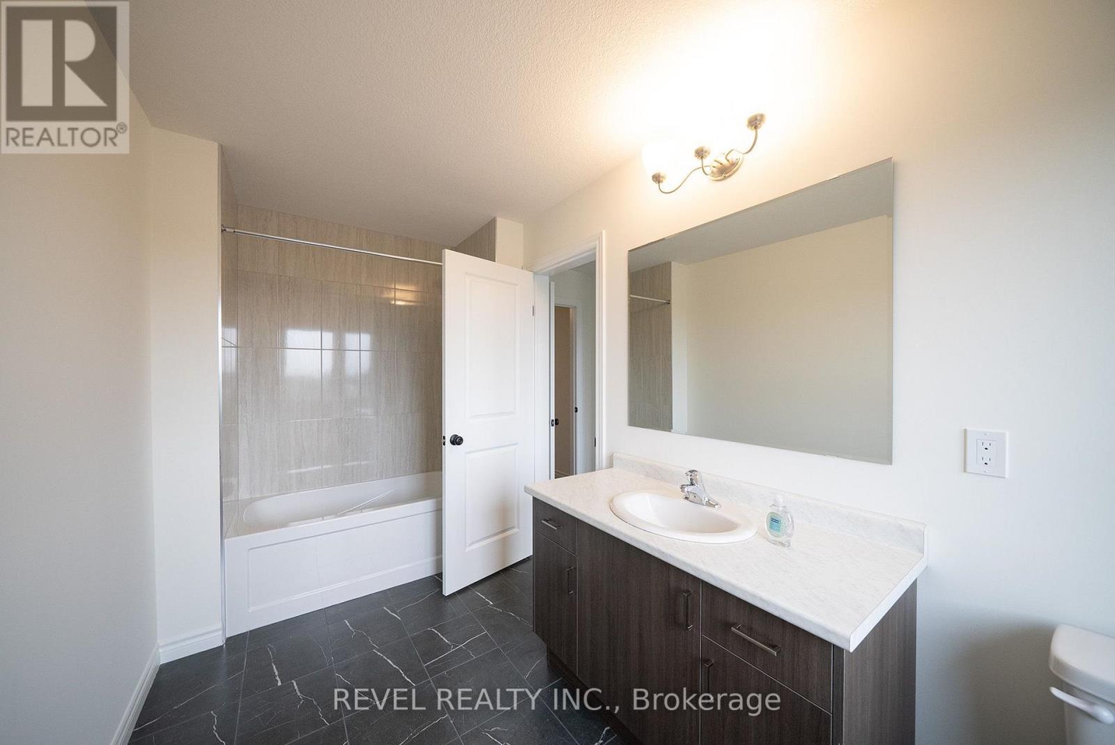 115 Mattingley Street Property Photo 19