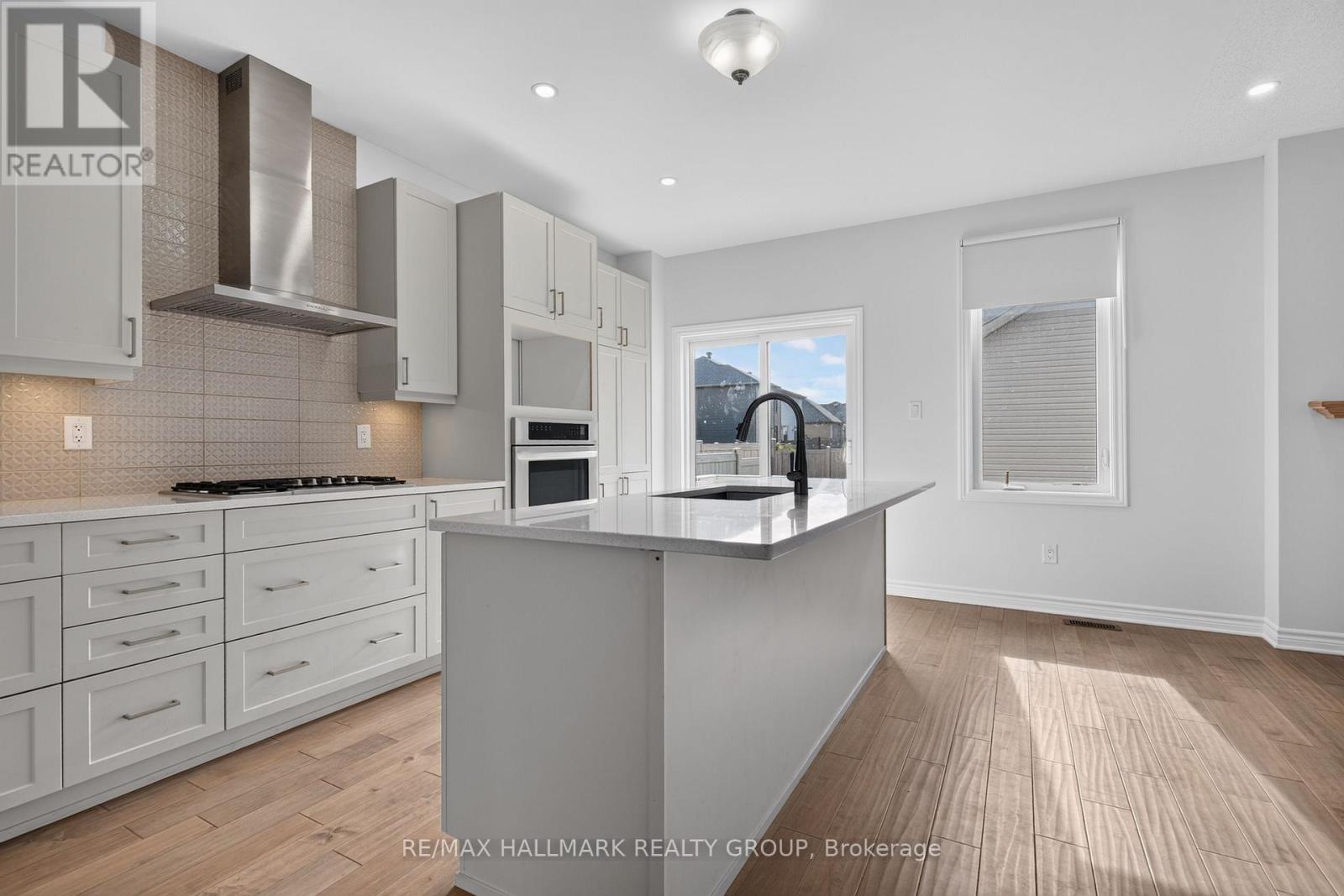 149 Minikan Street Property Photo 6
