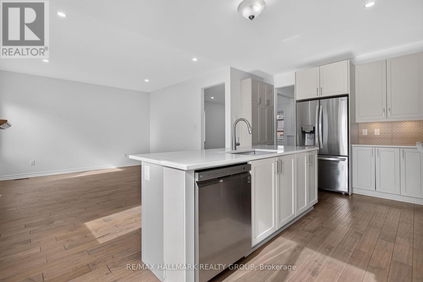 149 Minikan Street Property Photo 7