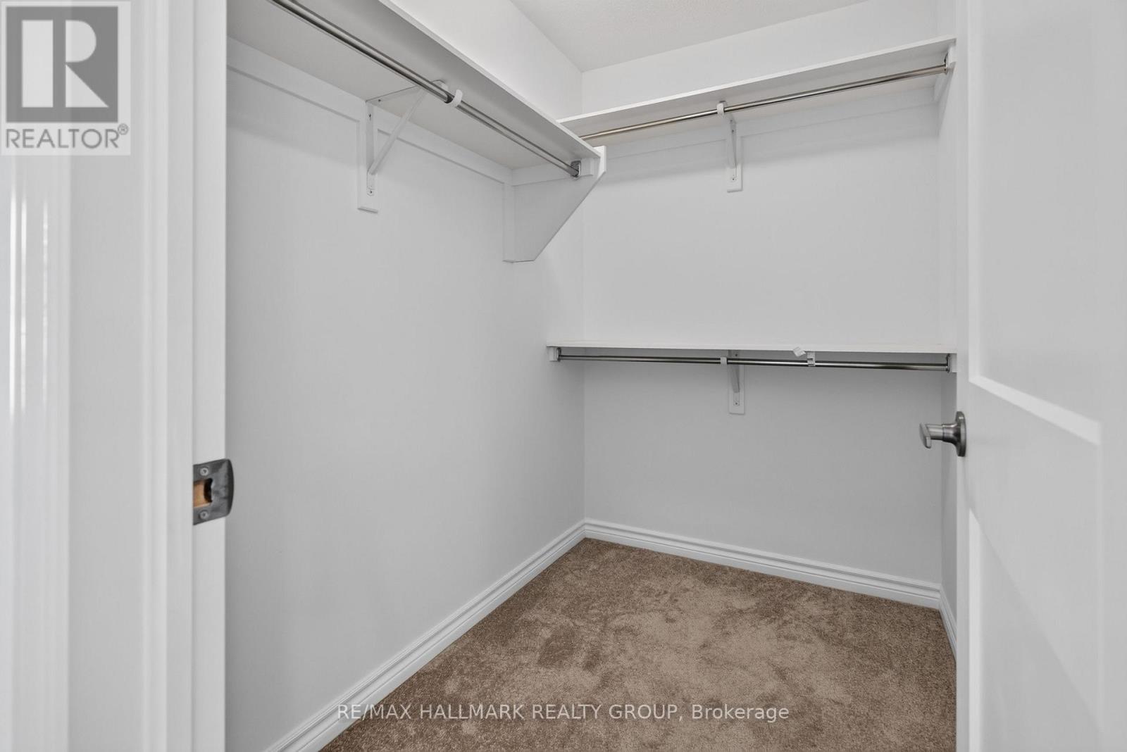 149 Minikan Street Property Photo 22