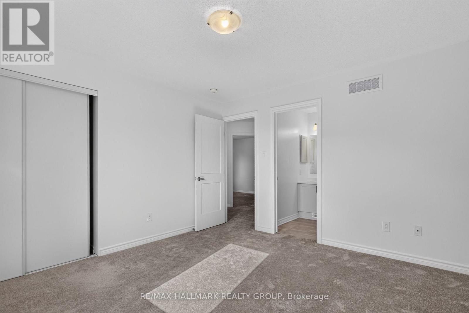149 Minikan Street Property Photo 30