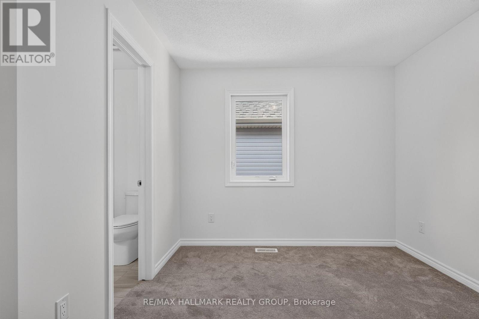 149 Minikan Street Property Photo 36