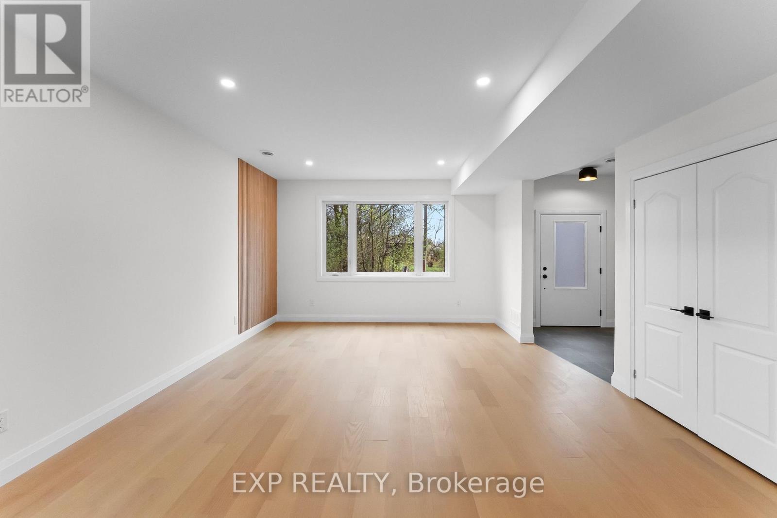 1 - 4271 Fifth Avenue Property Photo 7