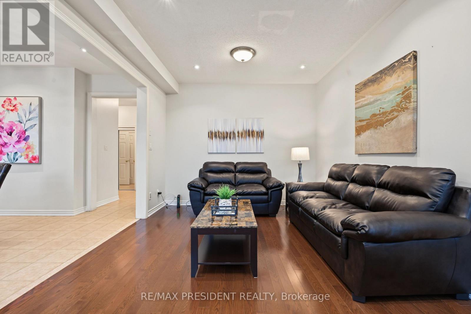 17 Mccartney Street Property Photo 10